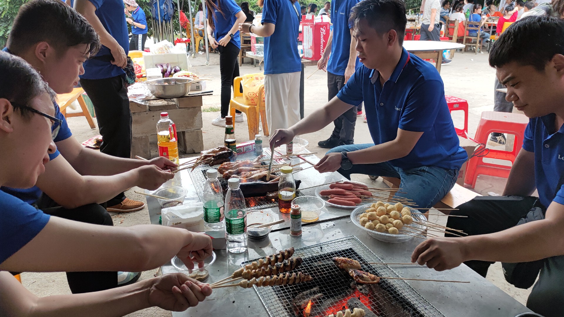 松湖騎行，穿樹飛花；農(nóng)家休閑，擁抱自然